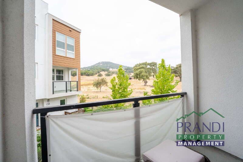 Novato Condo: 850 Verandah Ct