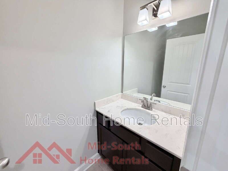 Memphis Townhome: 82 N Rembert St