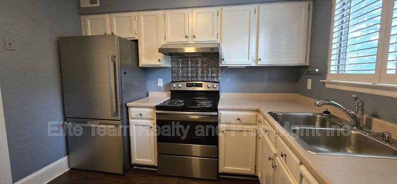 Charlotte Condo: 3001 Heathstead Place D