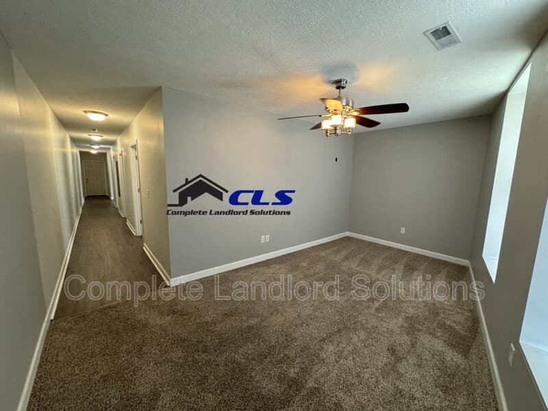 Terre Haute Condo: 1400 Wabash Avenue - B