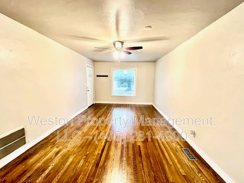 Oklahoma City House: 2725 Northwest 64th Street
