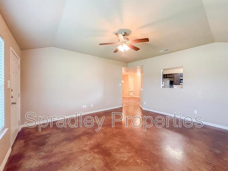 Belton Townhome: 1549 Brady Way