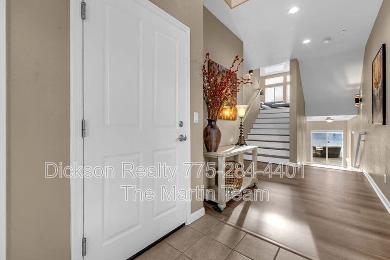 Sparks House: 1165 Harbour Cove Court