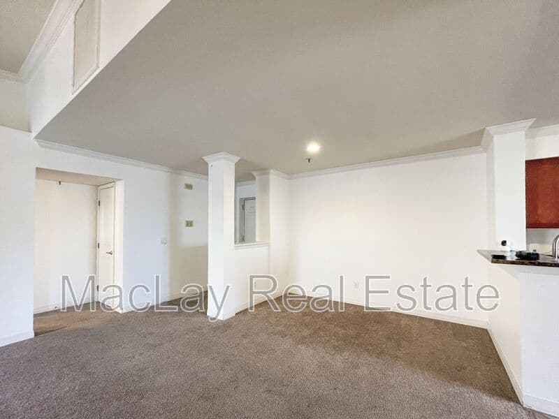 Phoenix Condo: 2025 E Campbell Ave