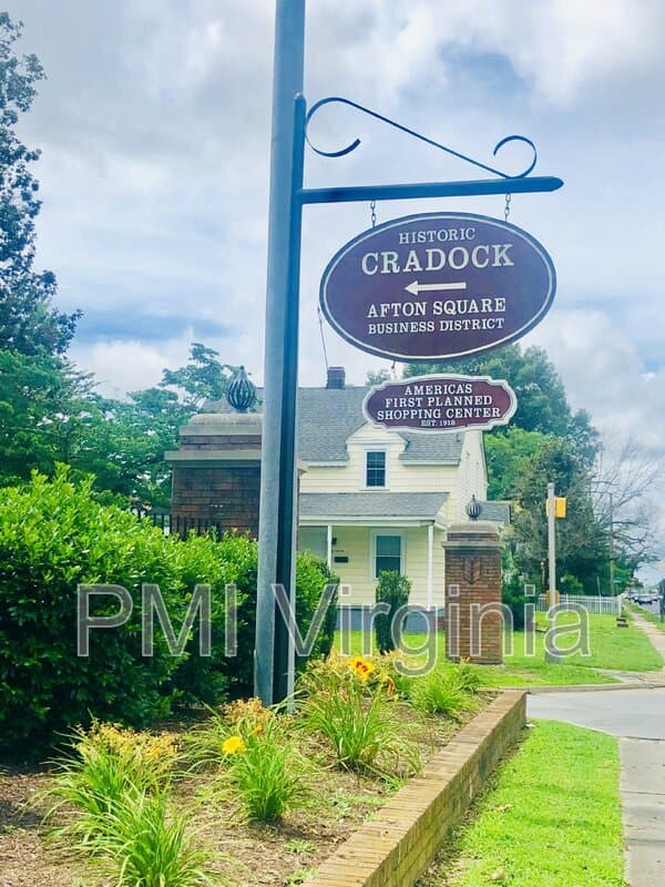Portsmouth Condo: 16 Connor Pl