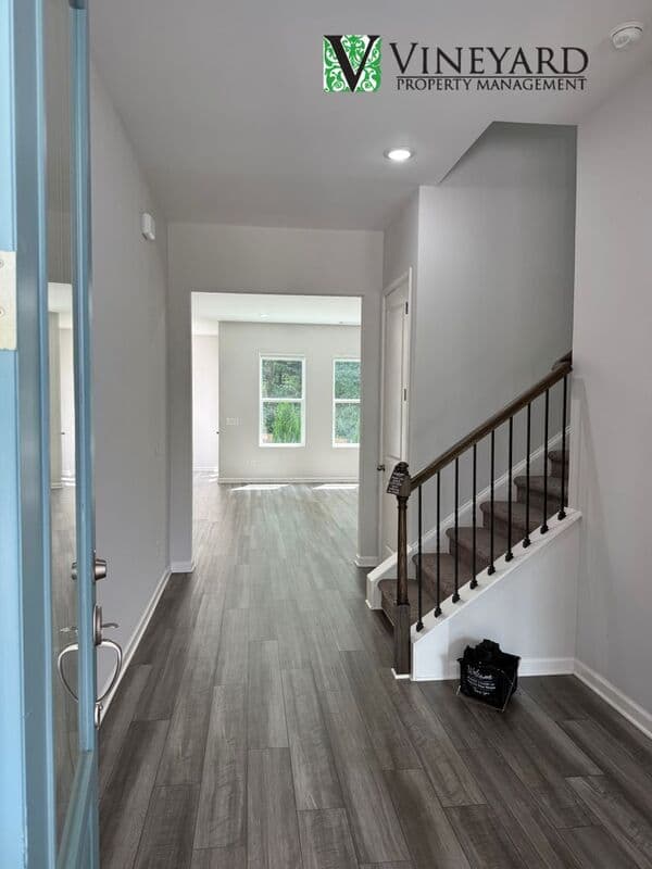 Holly Springs House: 265 Birchwood Row