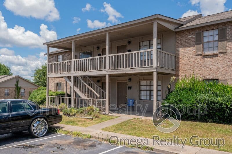 Phenix City Apartment: 901 25th Ave