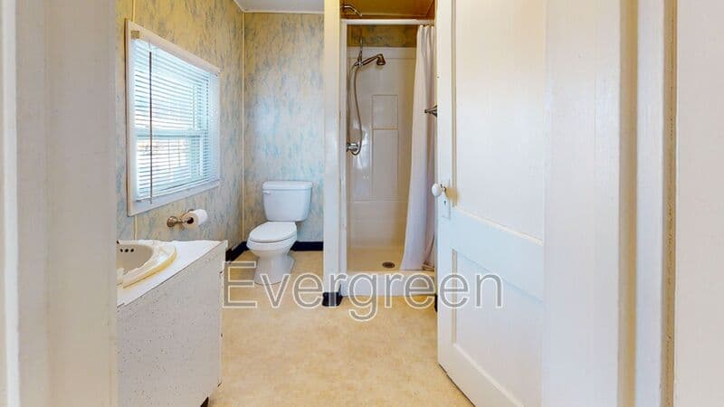 Mercer Condo: 433 Greenville Ave