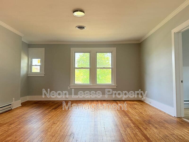 Dover Condo: 880 South State Street
