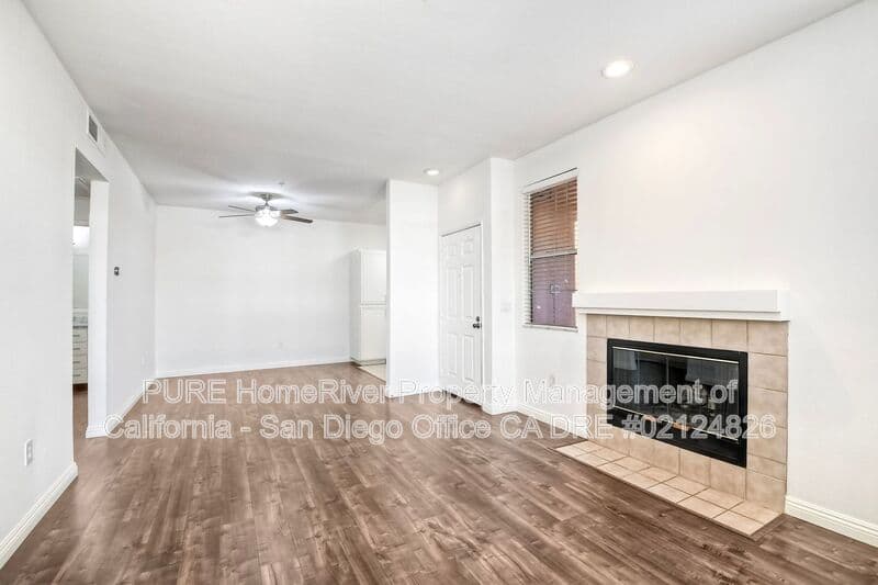 San Diego House: 18812 Caminito Cantilena