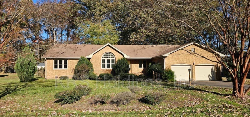 Virginia Beach House: 1029 Dulcie Ave