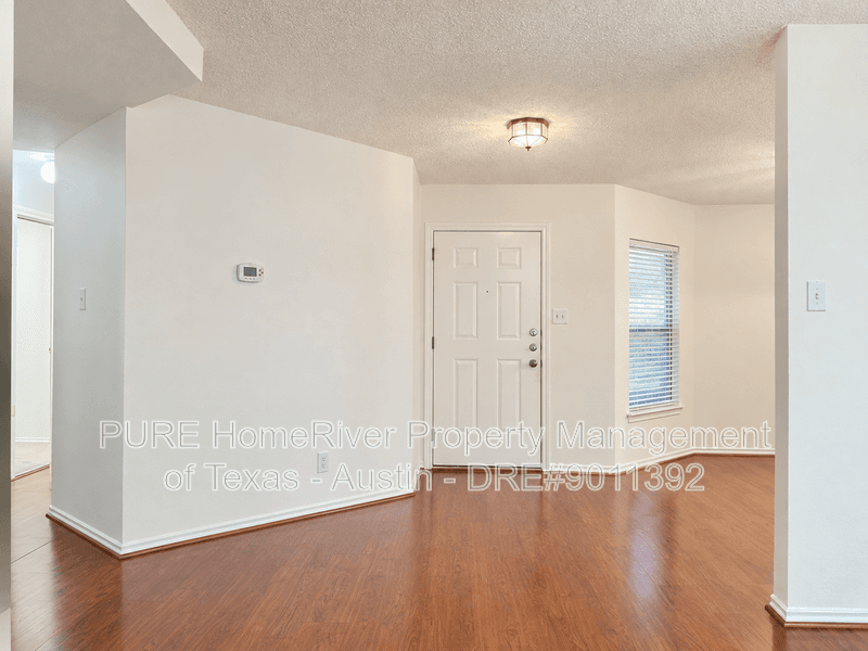 Cedar Park House: 1614 Paper Moon Dr