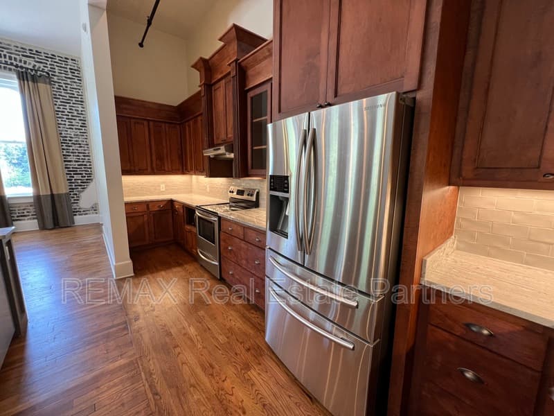 Hattiesburg Condo: 601 Court St Ste 201