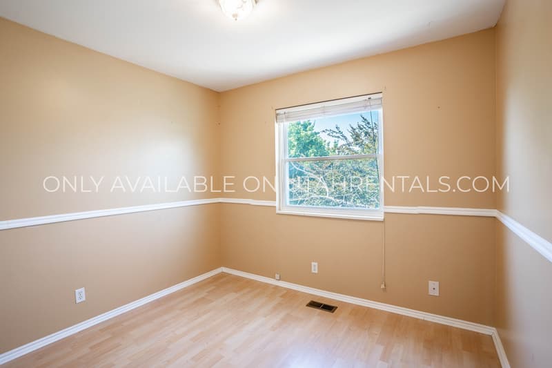 Spanish Fork House: 1120 S 850 E