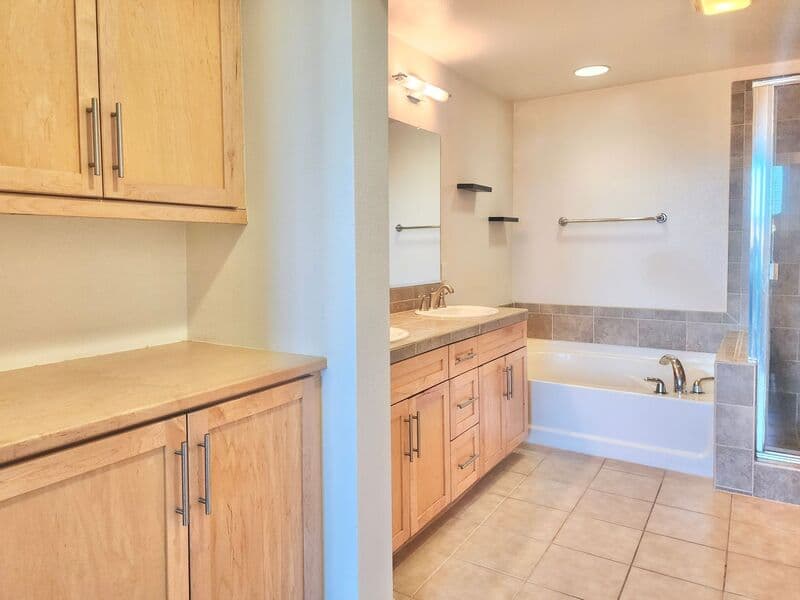 Garden Grove House: 12842 Palm Street
