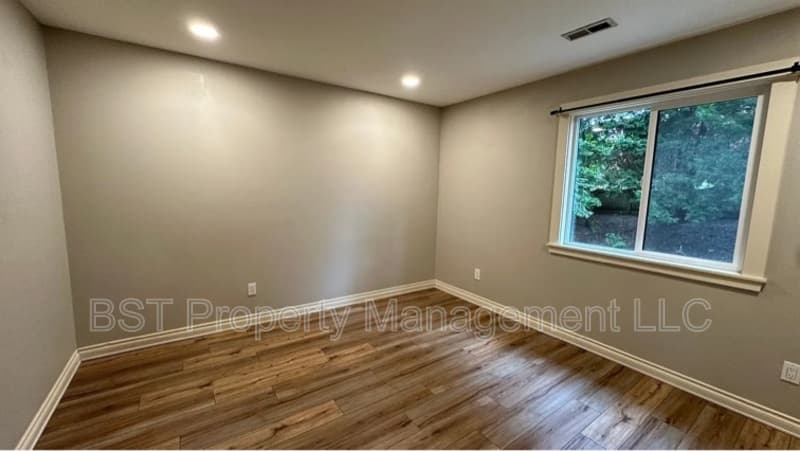 West Linn House: 25130 Rancho Lobo Court