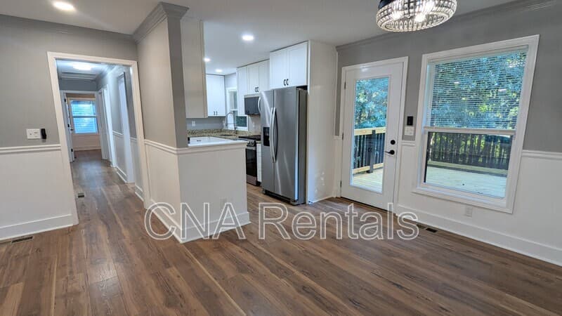 Smyrna House: 2042 Spring Rd SE