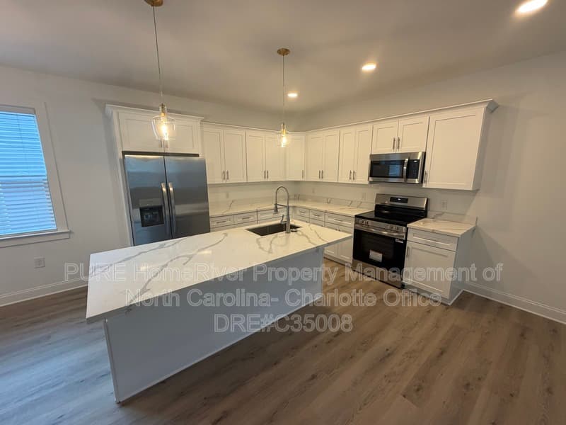 Charlotte Townhome: 2114 Bombay Way