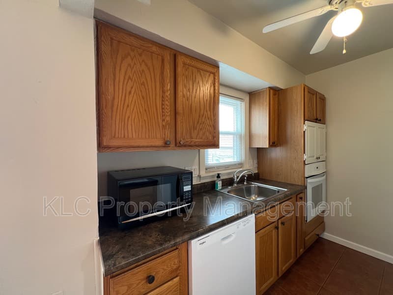Des Moines House: 2524 57th Street