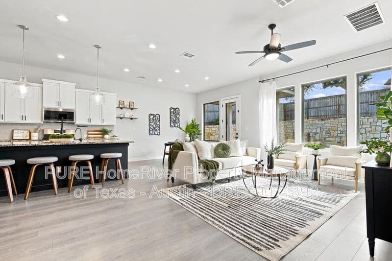 Georgetown House: 336 Berkeley Pl