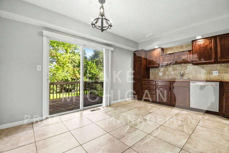 Kentwood Condo: 5838 Christie Avenue Southeast