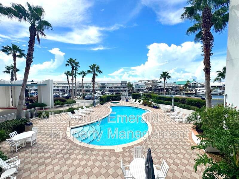 Destin Condo: 211 Durango Road