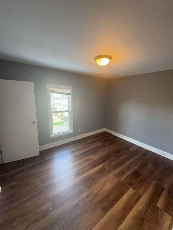 Scranton Townhome: 1404-1412 Sanderson Ave