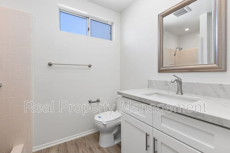 Carlsbad House: 3250 Westwood Drive