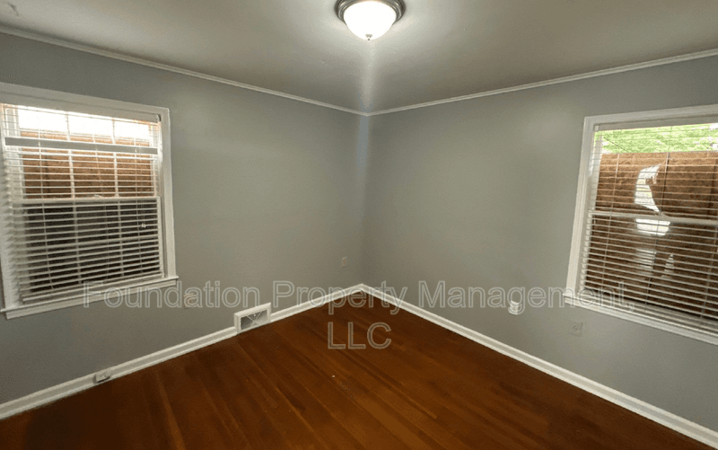 Memphis House: 2064 Wellons Avenue