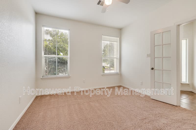 Aubrey House: 10256 Franklin Drive