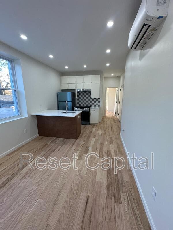 Bogota Condo: 15 Palisades Ave