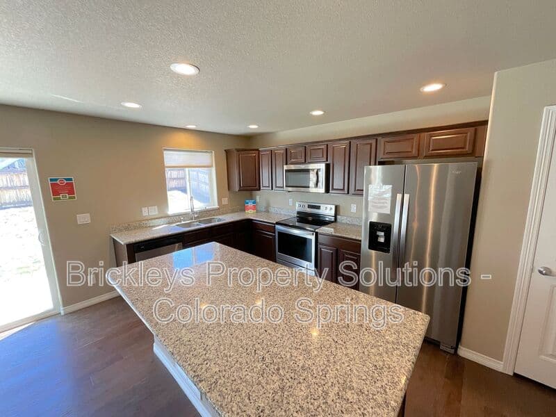 Colorado Springs House: 6523 Lamine Dr