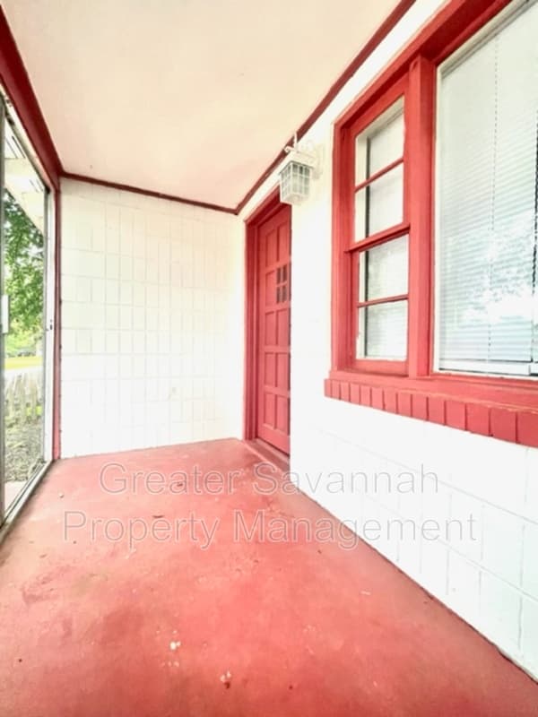 Savannah House: 1312 Love Street