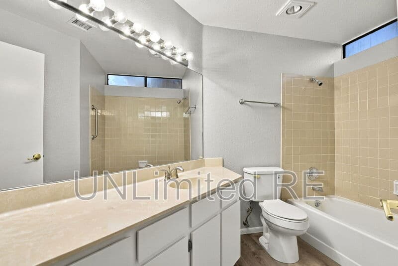 Flagstaff Townhome: 2350 North Whispering Pines Way
