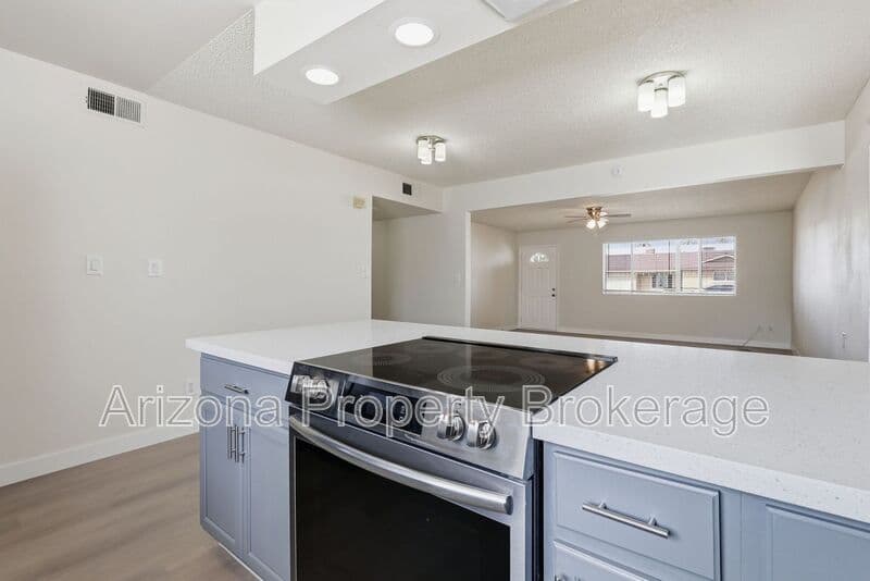 Tempe House: 2167 E. Palmcroft Dr.