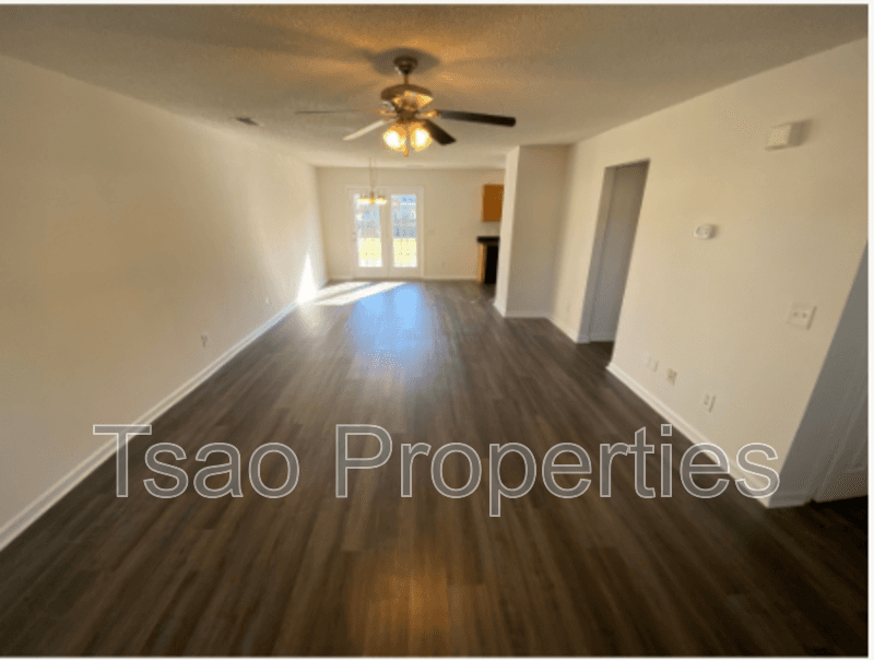 Lowell House: 638 Overlook Rd