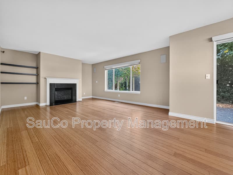 Beaverton House: 16705 Northwest Arizona Drive