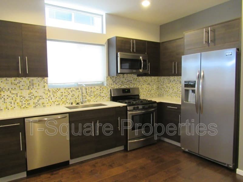 Seattle House: 4848 A Delridge Way SW