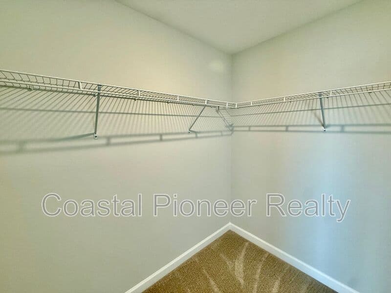 Tampa House: 7622 Deer Valley Cir