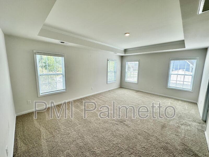 Blythewood House: 35 Golden Spur Ln