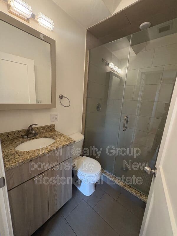 Chelsea Condo: 21 Fifth Street