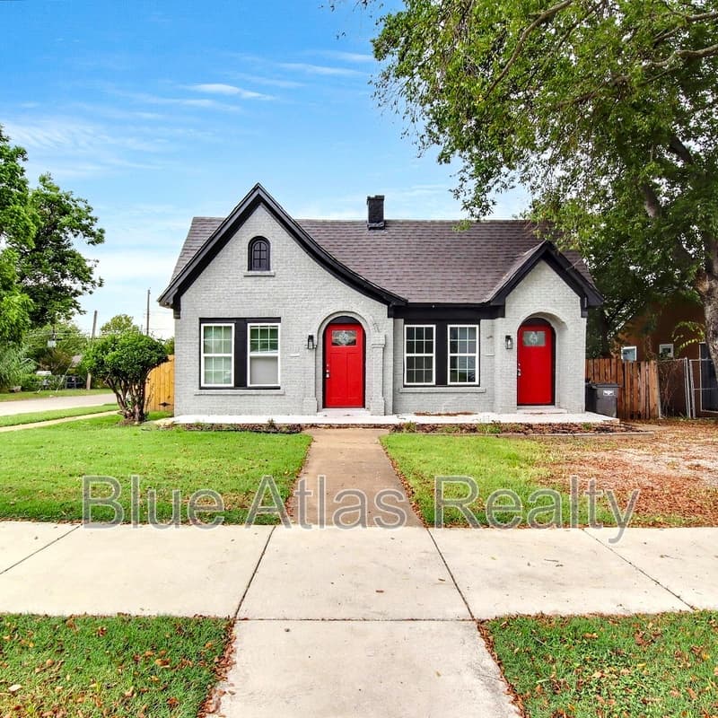 Fort Worth House: 2936 Purington Avenue - 1