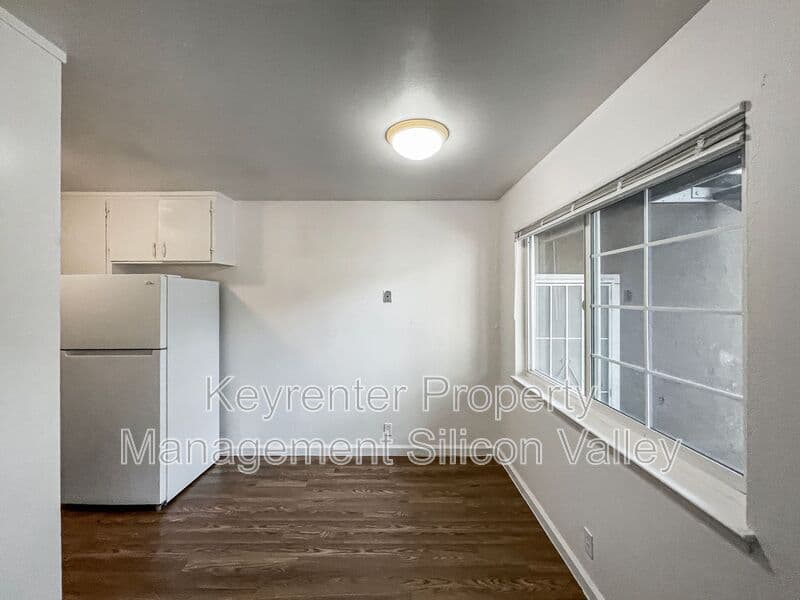 San Jose House: 5719 Via Monte Dr