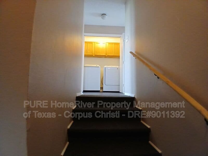 Corpus Christi Townhome: 4401 River Valley Dr