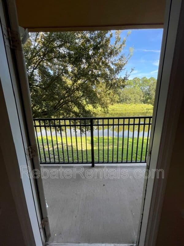 Jacksonville Condo: 10435 Midtown Parkway