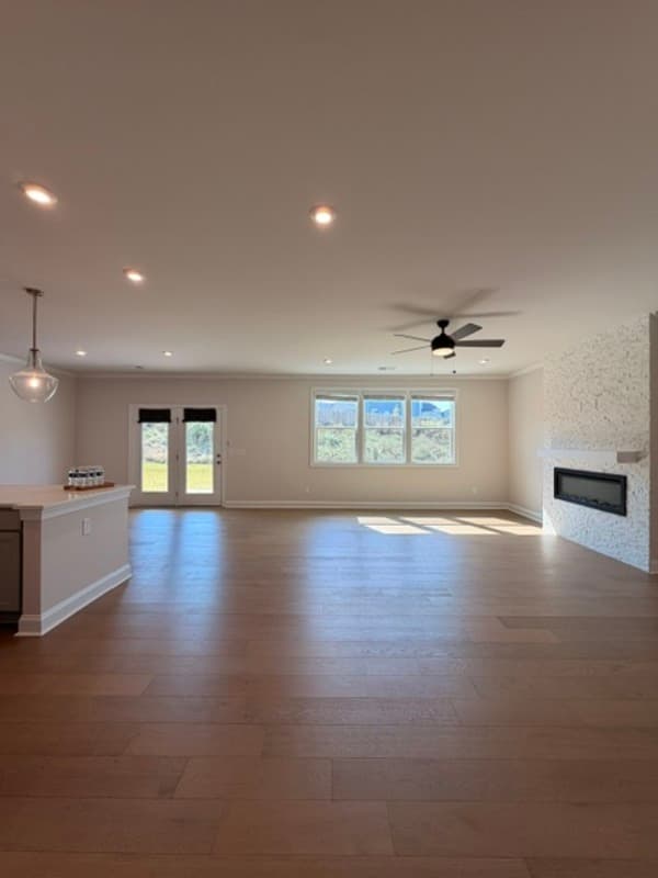Lexington House: 3046 Snail Seed Trail