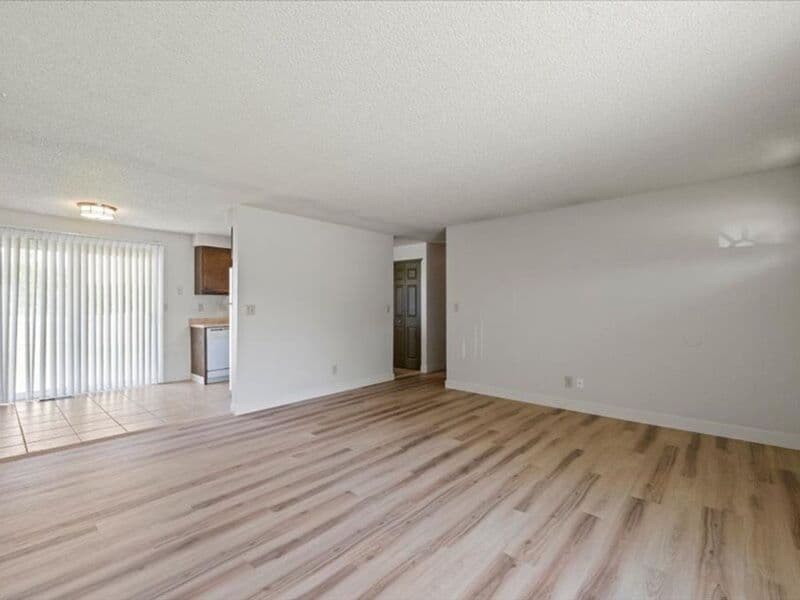 W. Richland House: 4601 Mallard Court