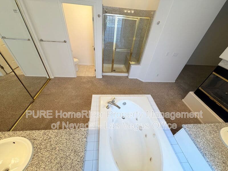 Las Vegas House: 2121 Stone Croft Street