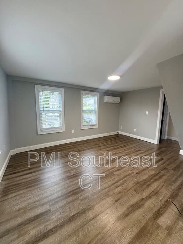 Groton Condo: 12 Fort Hill Road