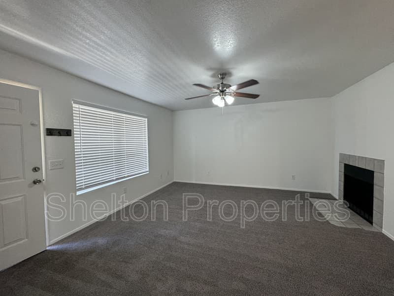 Mesa Condo: 1331 W Baseline Rd, 242